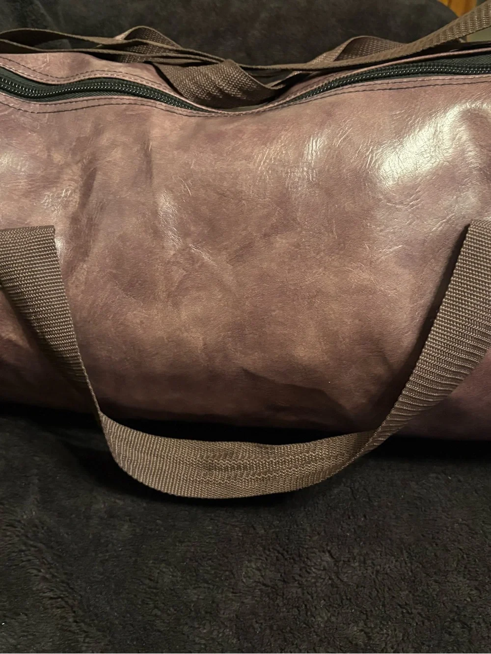 Adidas vintage 80s leather duffle bag 20”L x 10”W x 10”H Fair condition